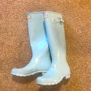 Lightly worn blue Hunter Rain boots Size 9